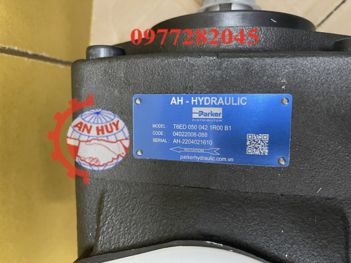 Bơm T6ED Parker của a Việt 3.jpg